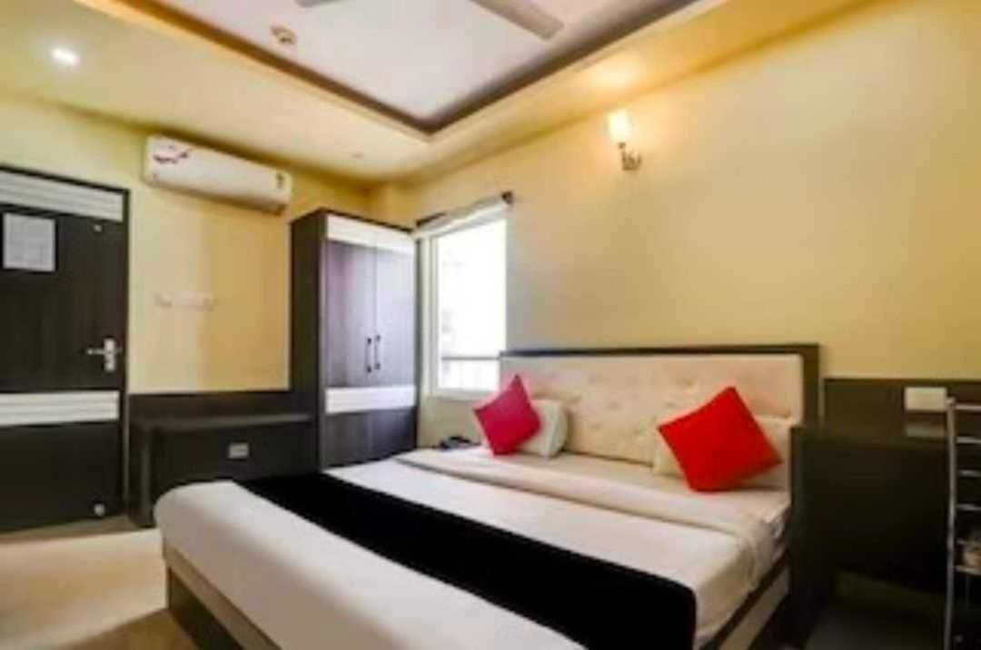 Collection O Hotel Kashi Inn Varanasi Dış mekan fotoğraf