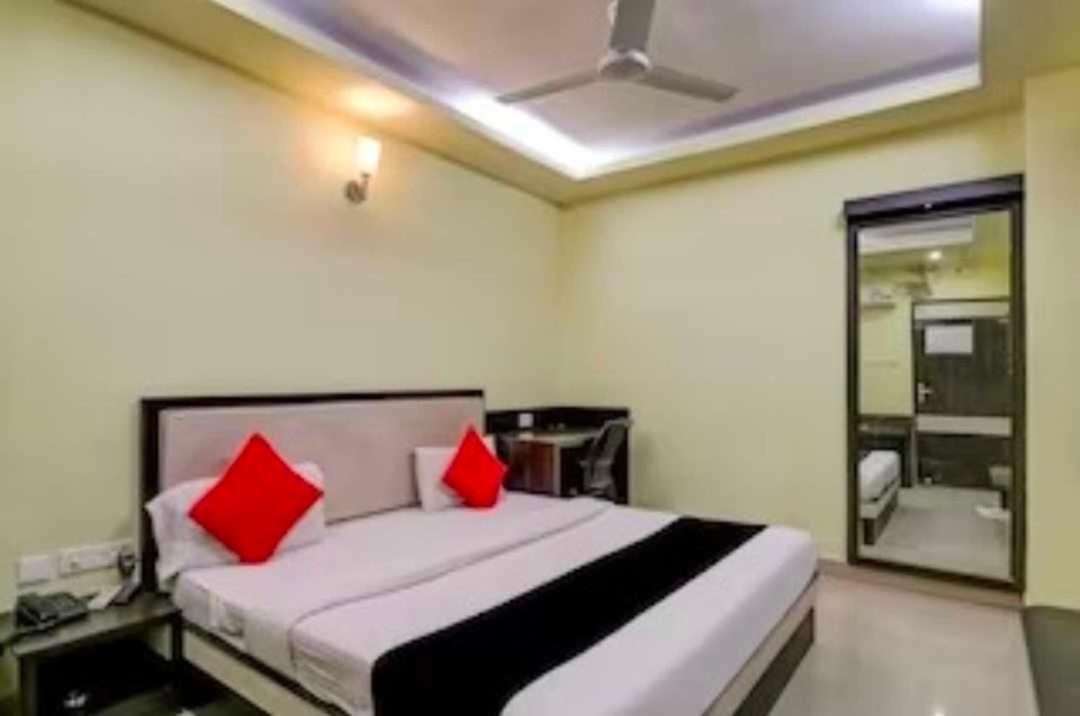 Collection O Hotel Kashi Inn Varanasi Dış mekan fotoğraf